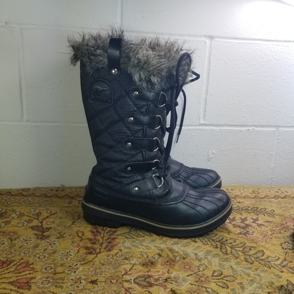 Sorel Tofino II gray faux fur winter boots - Picture 6 of 10